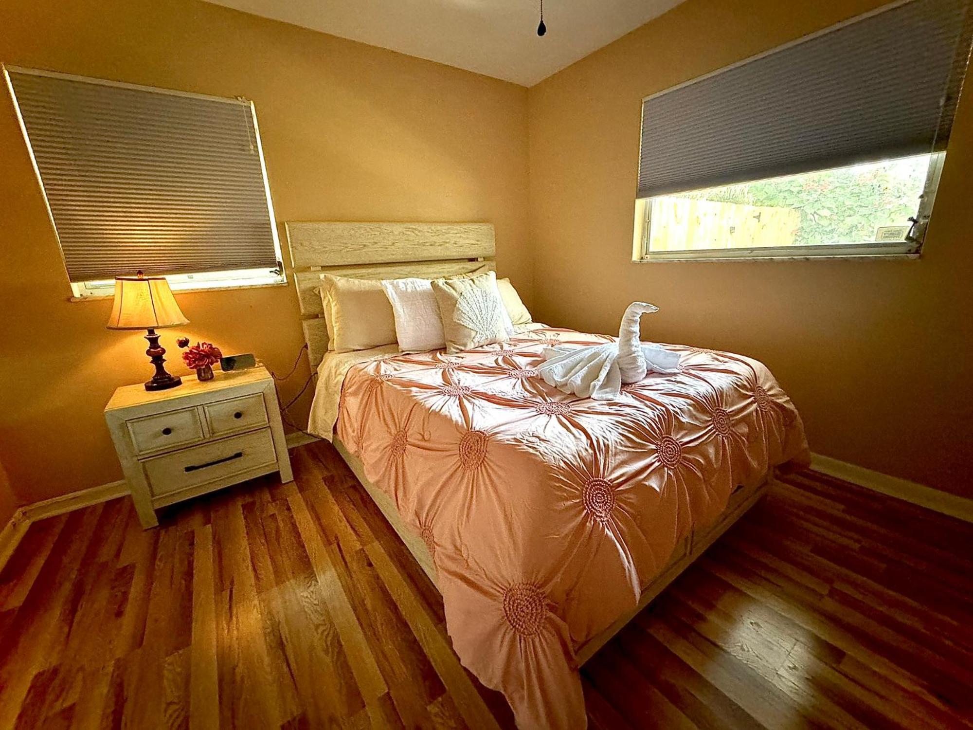 4 Bedroom Clearwater Vacation Home With Amazing Backyard Extérieur photo